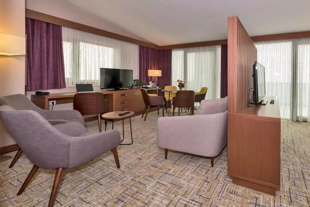 Land Park Hotel Istanbul Eksteriør bilde